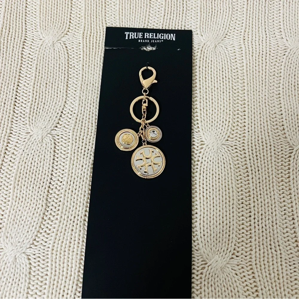 True Religion New Gold Tone Multiple Charms Medallion Key Holder Horseshoe Logo